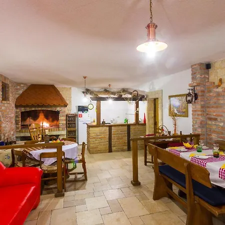 Lovely In With Kitchen Holiday home Starigrad Paklenica