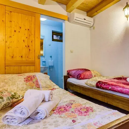 Stunning In With Sauna Prázdninový dům Starigrad Paklenica