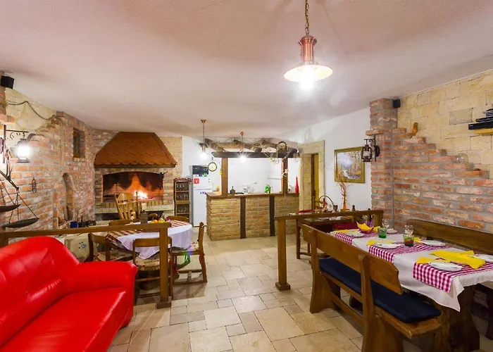 Lovely In With Kitchen Σπίτι διακοπών Starigrad Paklenica